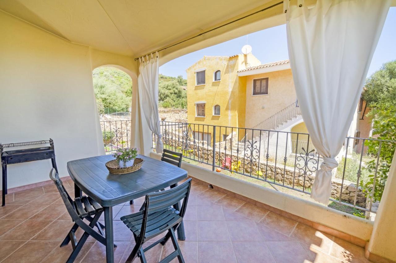 Le Case Di Maiorca Cav - Pms Casevacanze Budoni Bagian luar foto